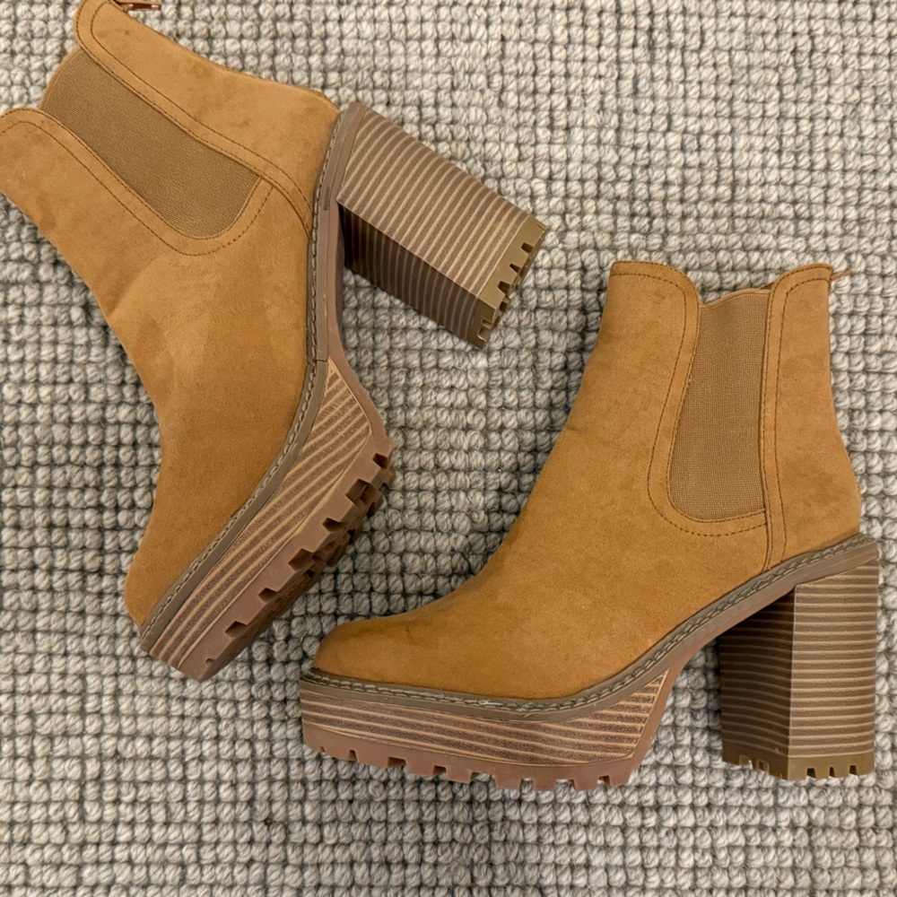 Madden Girl | Kamora Faux Suede Platform Boots
